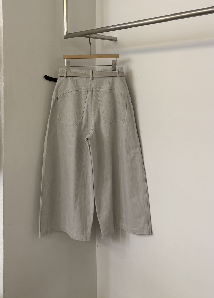 TWENTY FOUR SEVEN24-7東大門直郵女士新款真品休閑褲含腰帶短款TEWNTY FOUR SEVEN24-7休閑褲