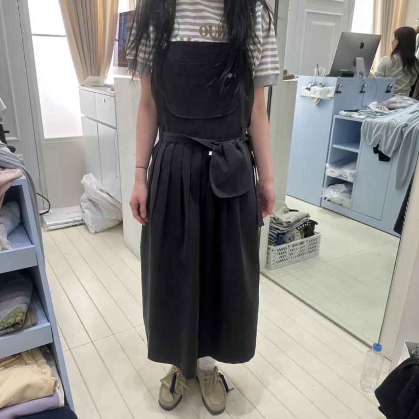 OURMOMENT韓國直郵女士新款26春夏真品休閑人氣連衣裙含包OURMOMENT連衣裙圖色2