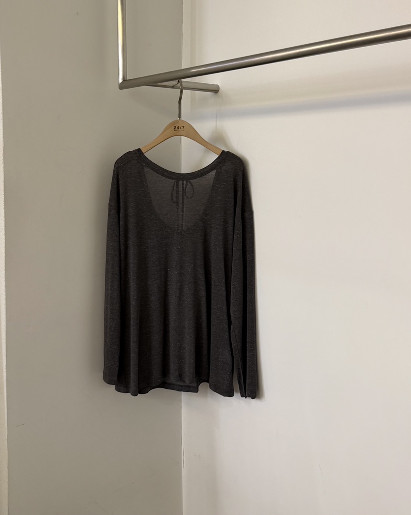 TWENTY FOUR SEVEN24-7韓國代購女裝新品熱賣人氣長袖T恤TEWNTY FOUR SEVEN24-7長袖T恤圖色2墨色