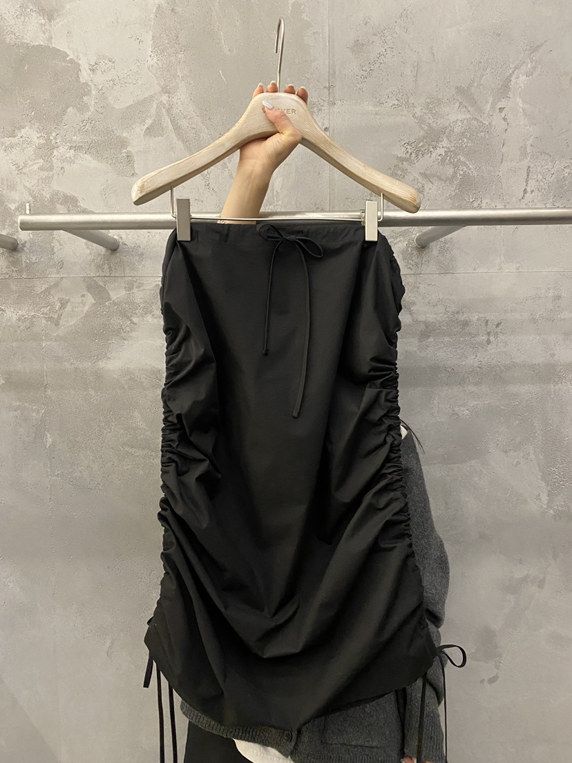 THE VETIVER-A東大門實拍女裝新品時尚職業熱賣人氣長裙VETIVER長裙圖色2黑色