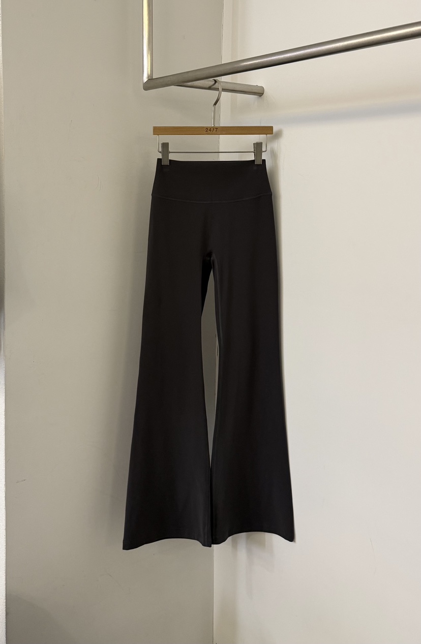 TWENTY FOUR SEVEN24-7韓國代購女裝新款熱賣休閑褲喇叭TEWNTY FOUR SEVEN24-7休閑褲圖色1墨色