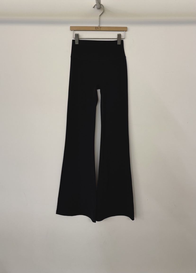 TWENTY FOUR SEVEN24-7韓國代購女裝新款熱賣休閑褲喇叭TEWNTY FOUR SEVEN24-7休閑褲圖色2黑色