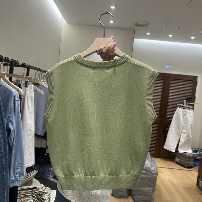 GILLI韓國代購女裝新品職業真品時尚熱賣休閑吊帶背心羊毛GILLI吊帶/背心