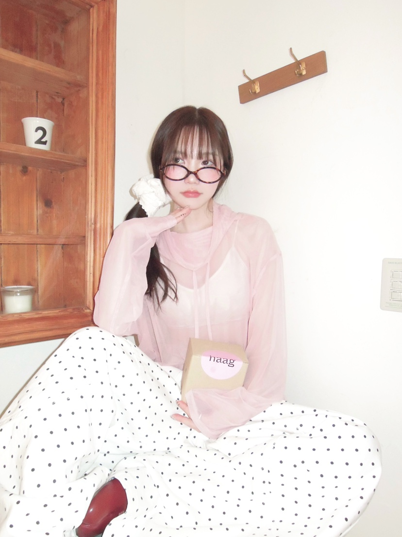 MAISONDEGLORY東大門直郵女士新款26春夏長袖T恤不含腰帶網眼高領MAISON DE GLORY長袖T恤