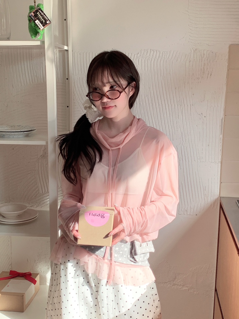 MAISONDEGLORY東大門直郵女士新款26春夏長袖T恤不含腰帶網眼高領MAISON DE GLORY長袖T恤