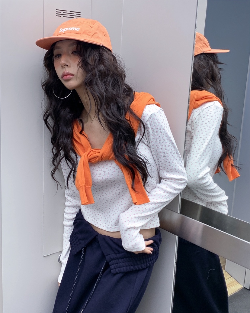 LIVE AID-P韓國代購女士新品推薦時尚休閑26春夏長袖T恤LIVE AID-P長袖T恤