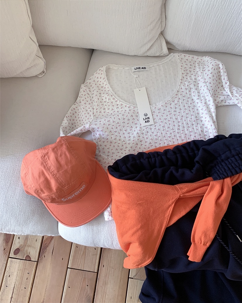 LIVE AID-P韓國代購女士新品推薦時尚休閑26春夏長袖T恤LIVE AID-P長袖T恤