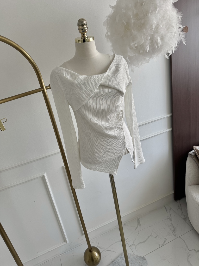 바츠東大門實拍女裝新款人氣熱賣職業時尚真品推薦長袖T恤Vatz長袖T恤圖色2