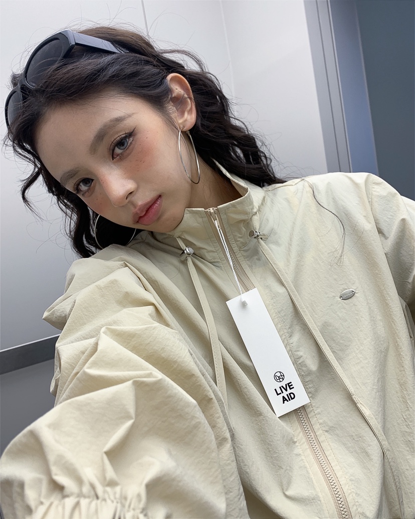 LIVE AID-P東大門直郵女裝新品熱賣26春夏推薦夾克拉鏈LIVE AID-P夾克