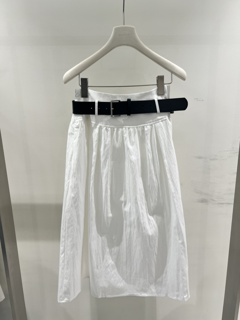 MENTOR東大門代購女裝新品時尚半身裙中短裙不含腰帶兔子MENTOR半身裙/中短裙圖色1