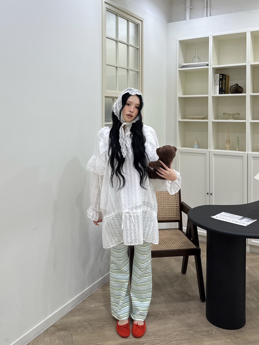 MAISONDEGLORY韓國代購女士新品26春夏推薦熱賣襯衫蕾絲衫MAISON DE GLORY襯衫/蕾絲衫