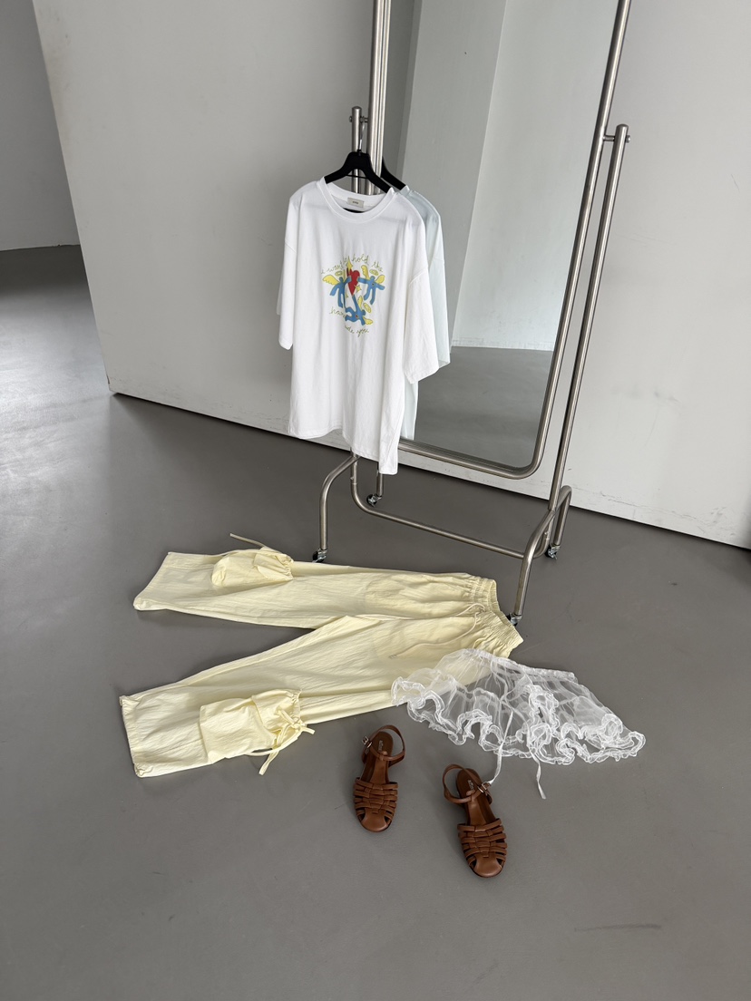 ZITTEN東大門實拍女士新品時尚真品休閑熱賣推薦人氣短裙ZITTEN短裙