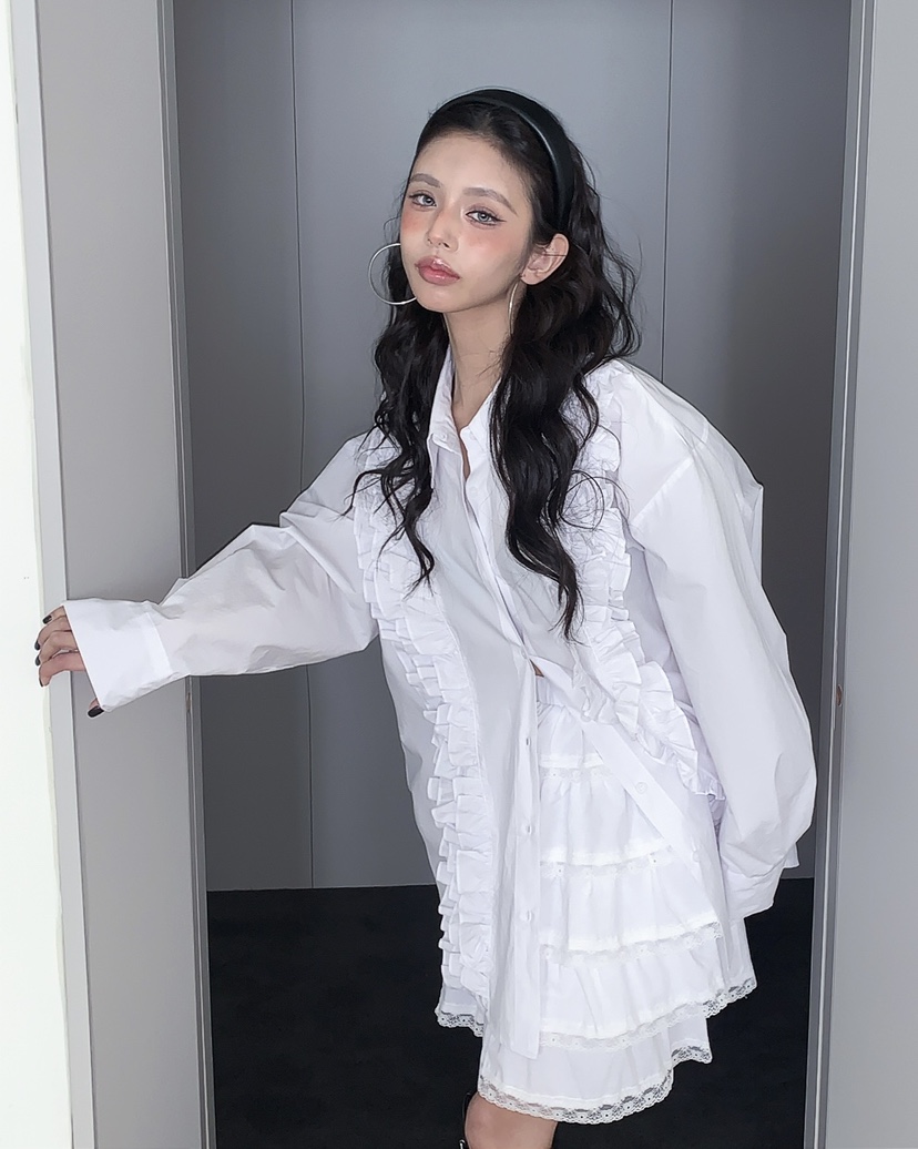 LIVE AID-P東大門直郵女士新款職業熱賣真品襯衫蕾絲衫LIVE AID-P襯衫/蕾絲衫