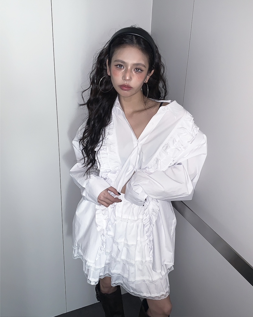 LIVE AID-P東大門直郵女士新款職業熱賣真品襯衫蕾絲衫LIVE AID-P襯衫/蕾絲衫