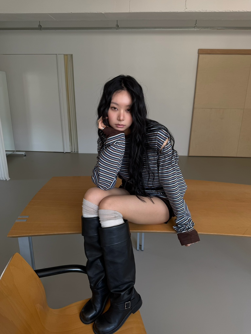 AWESOMESAUCE東大門直郵女士新款熱賣時尚推薦人氣長袖T恤AWESOME SAUCE長袖T恤