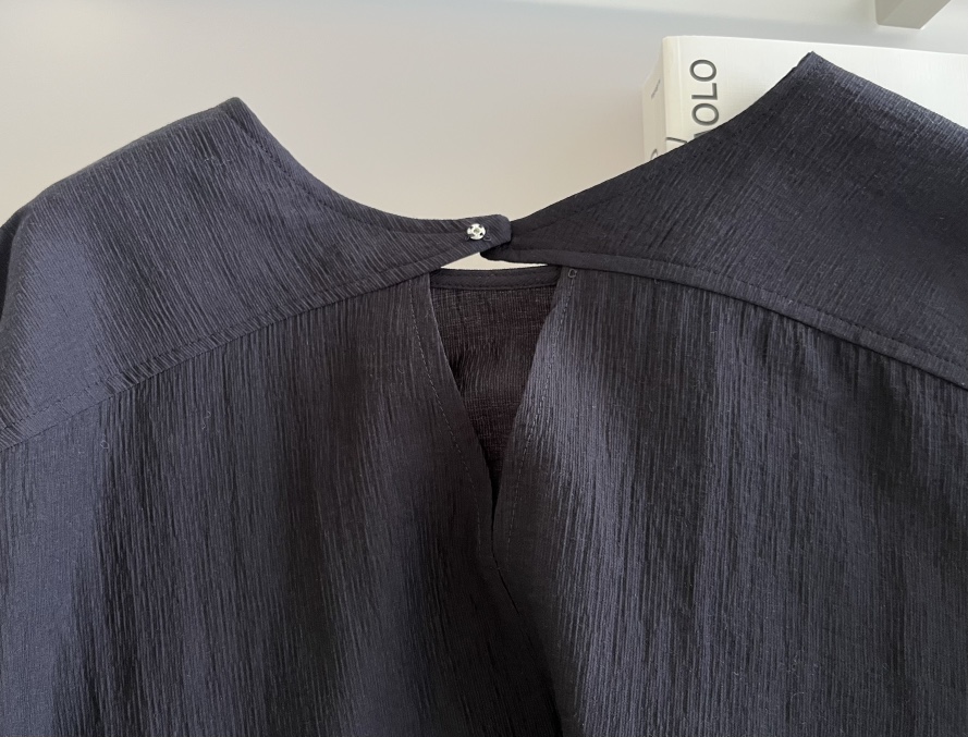 OP PER東大門代購女裝新款真品26春夏推薦熱賣襯衫蕾絲衫OPPER-simplebeige襯衫/蕾絲衫