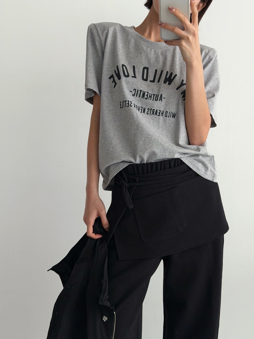 CELEBRITY-A東大門直郵女裝新品26春夏推薦時尚職業休閑T恤CELEBRITY-AT恤