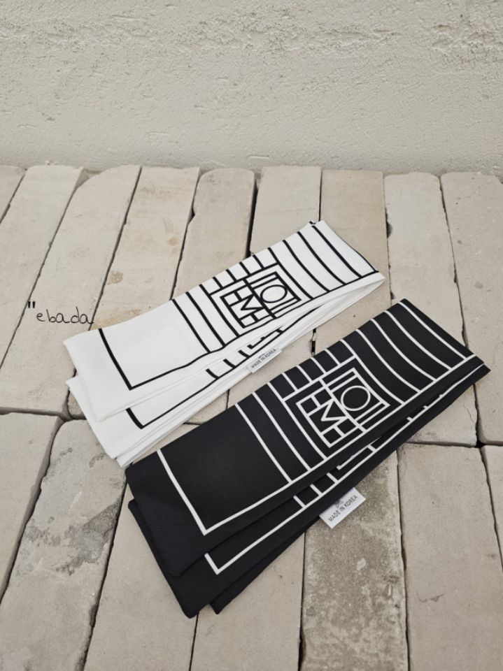 EBADA東大門實拍女裝新款推薦人氣休閑時尚職業26春夏圍巾披肩EBADA圍巾/披肩