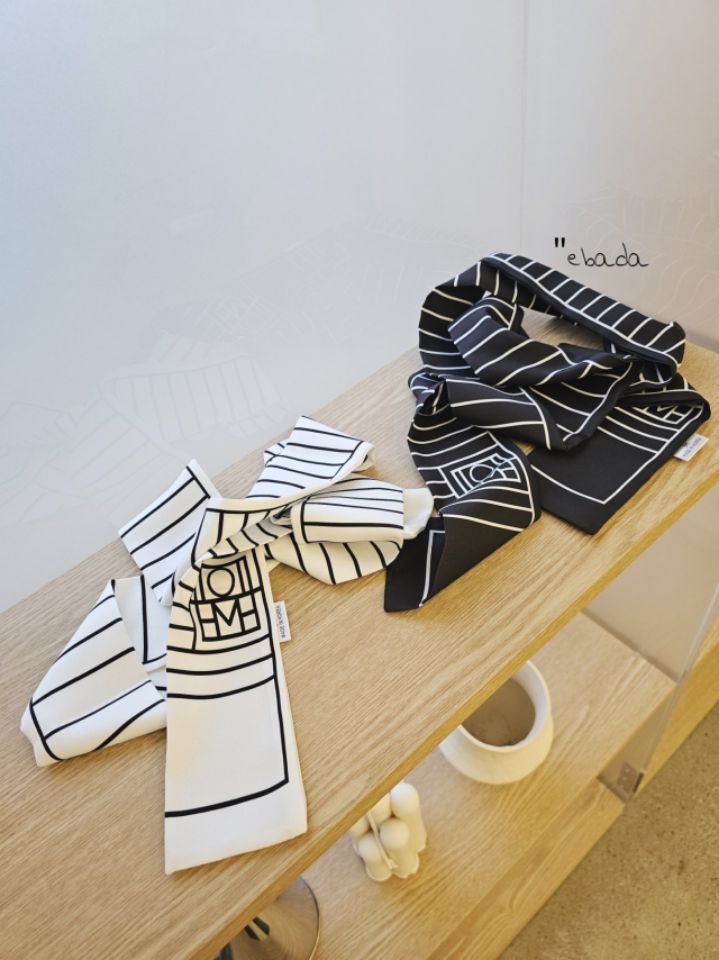 EBADA東大門實拍女裝新款推薦人氣休閑時尚職業26春夏圍巾披肩EBADA圍巾/披肩