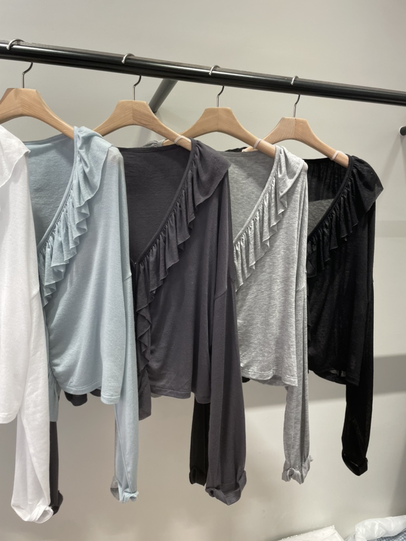 ORMORE東大門直郵女士新款人氣真品熱賣時尚推薦長袖T恤開衫ORMORE長袖T恤