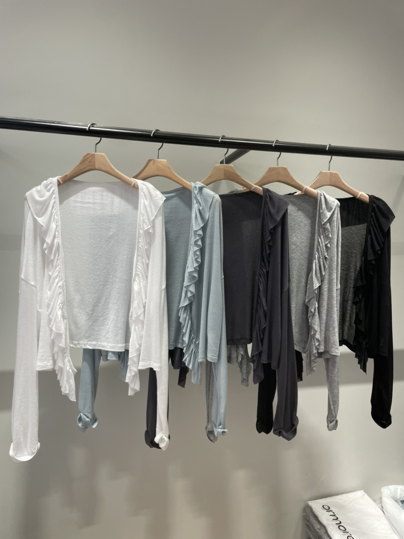 ORMORE東大門直郵女士新款人氣真品熱賣時尚推薦長袖T恤開衫ORMORE長袖T恤