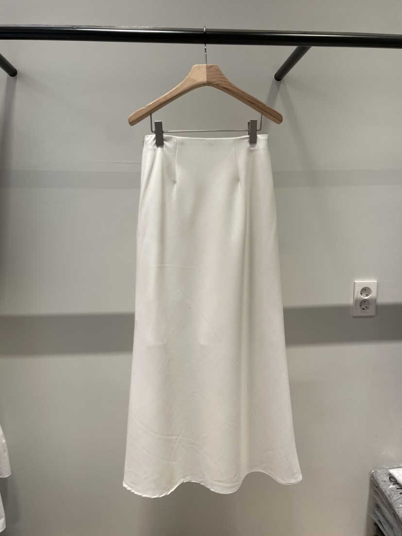 ORMORE東大門實拍女士新品職業26春夏人氣休閑真品推薦長裙ORMORE長裙