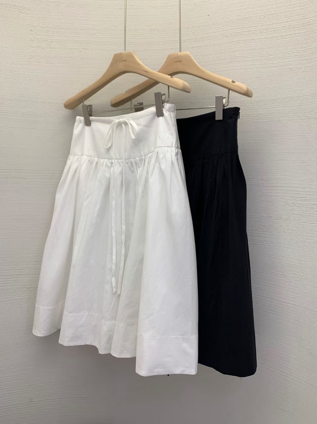 J-STORY東大門直郵女裝新款26春夏真品熱賣半身裙中短裙J-STORY半身裙/中短裙圖色2左二色