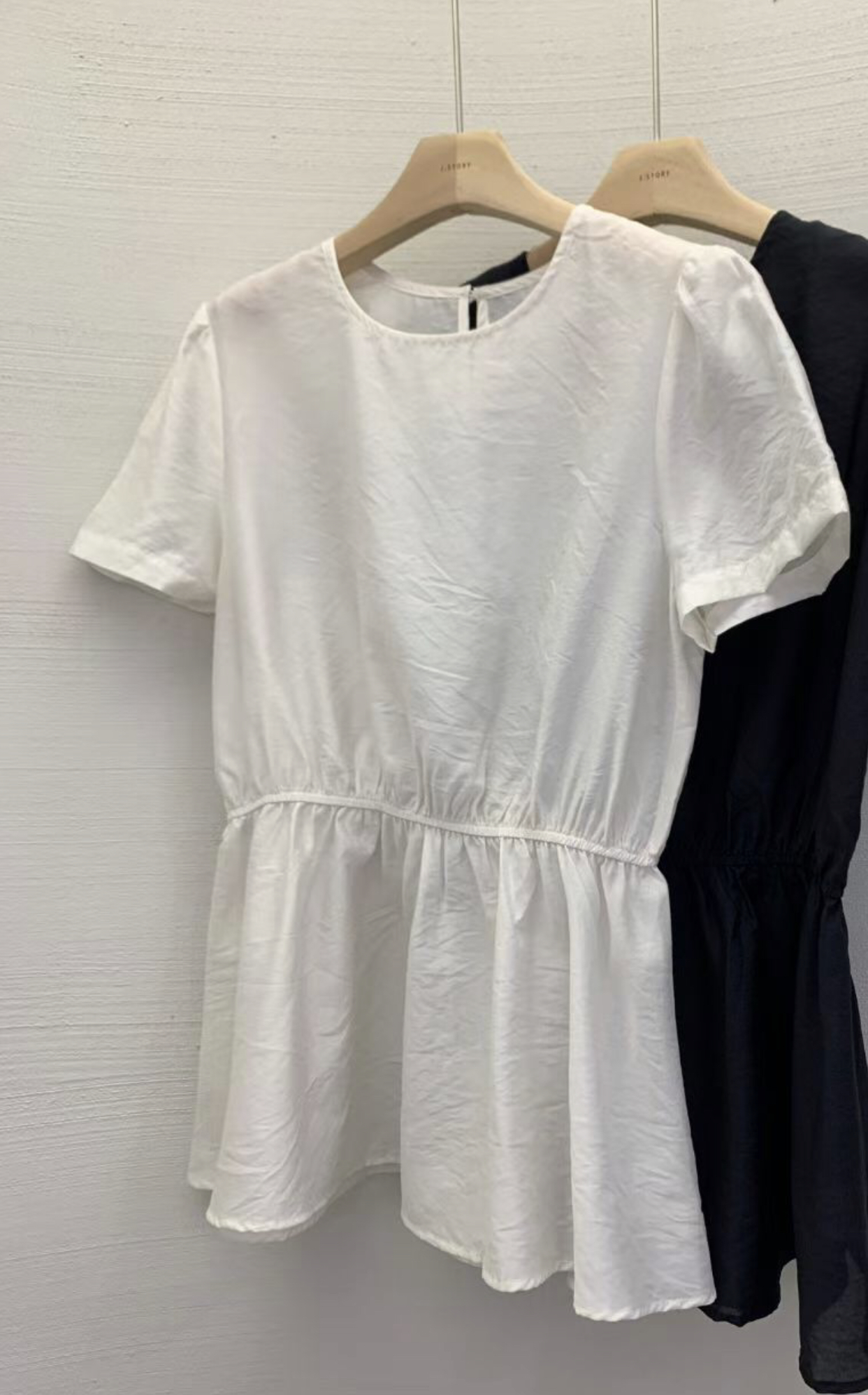 J-STORY韓國代購女裝新品時尚推薦真品26春夏襯衫蕾絲衫J-STORY襯衫/蕾絲衫圖色1