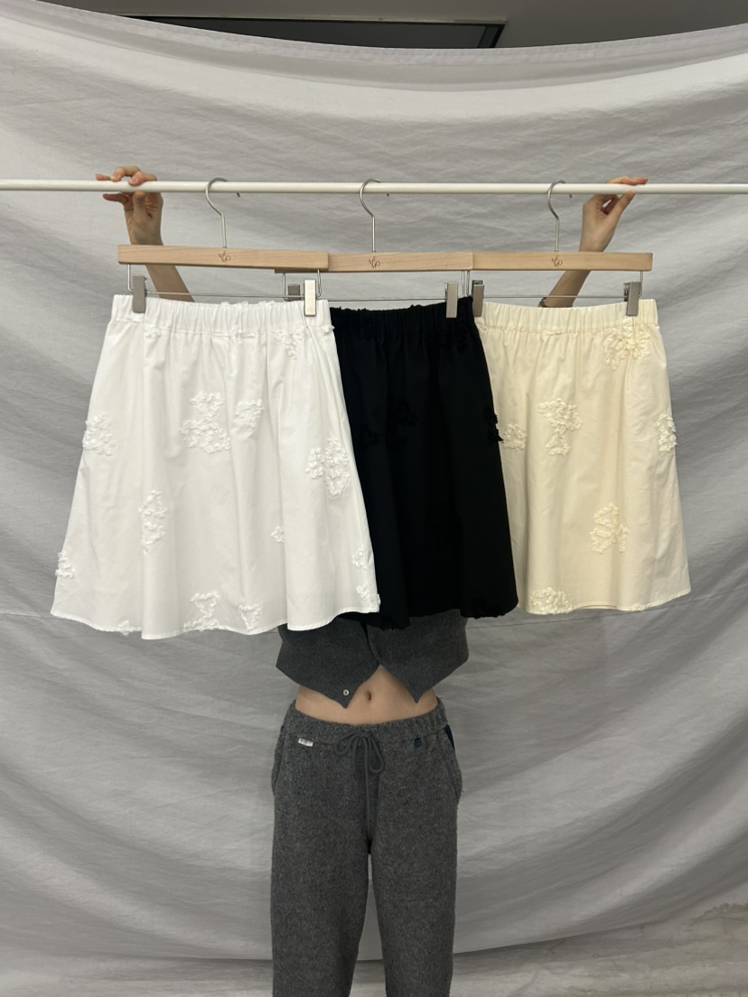 ME MO韓國直郵女裝新品真品人氣時尚休閑26春夏半身裙中短裙ME MO半身裙/中短裙