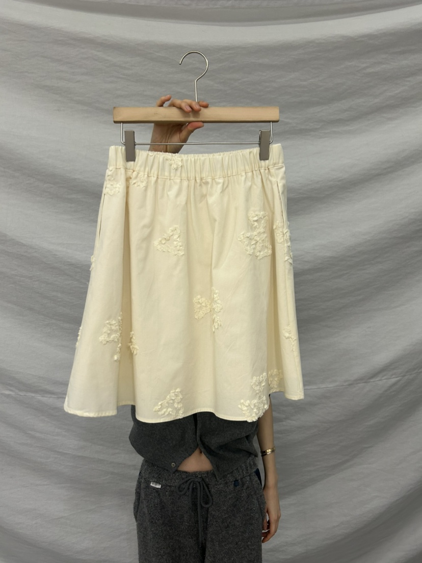 ME MO韓國直郵女裝新品真品人氣時尚休閑26春夏半身裙中短裙ME MO半身裙/中短裙