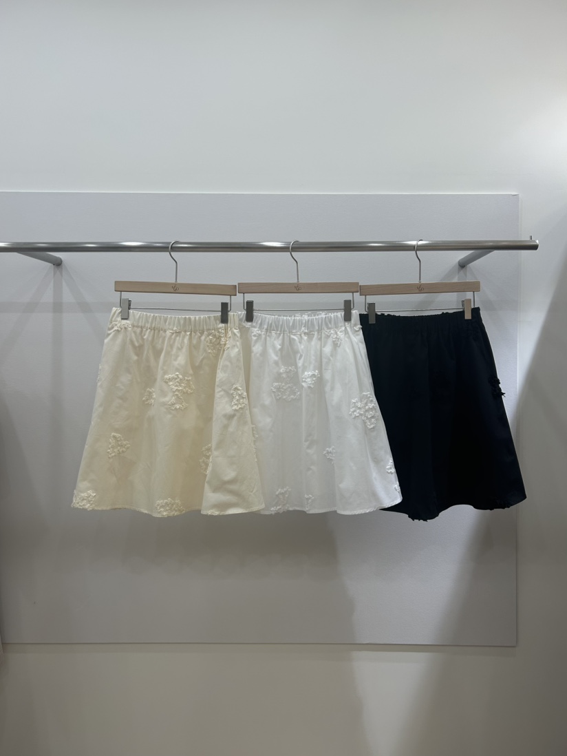 ME MO韓國直郵女裝新品真品人氣時尚休閑26春夏半身裙中短裙ME MO半身裙/中短裙