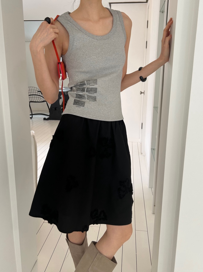 ME MO韓國直郵女裝新款職業休閑時尚26春夏吊帶背心羅紋ME MO吊帶/背心