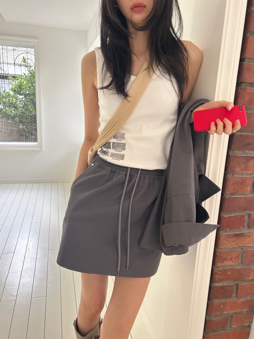 ME MO韓國直郵女裝新款職業休閑時尚26春夏吊帶背心羅紋ME MO吊帶/背心圖色2