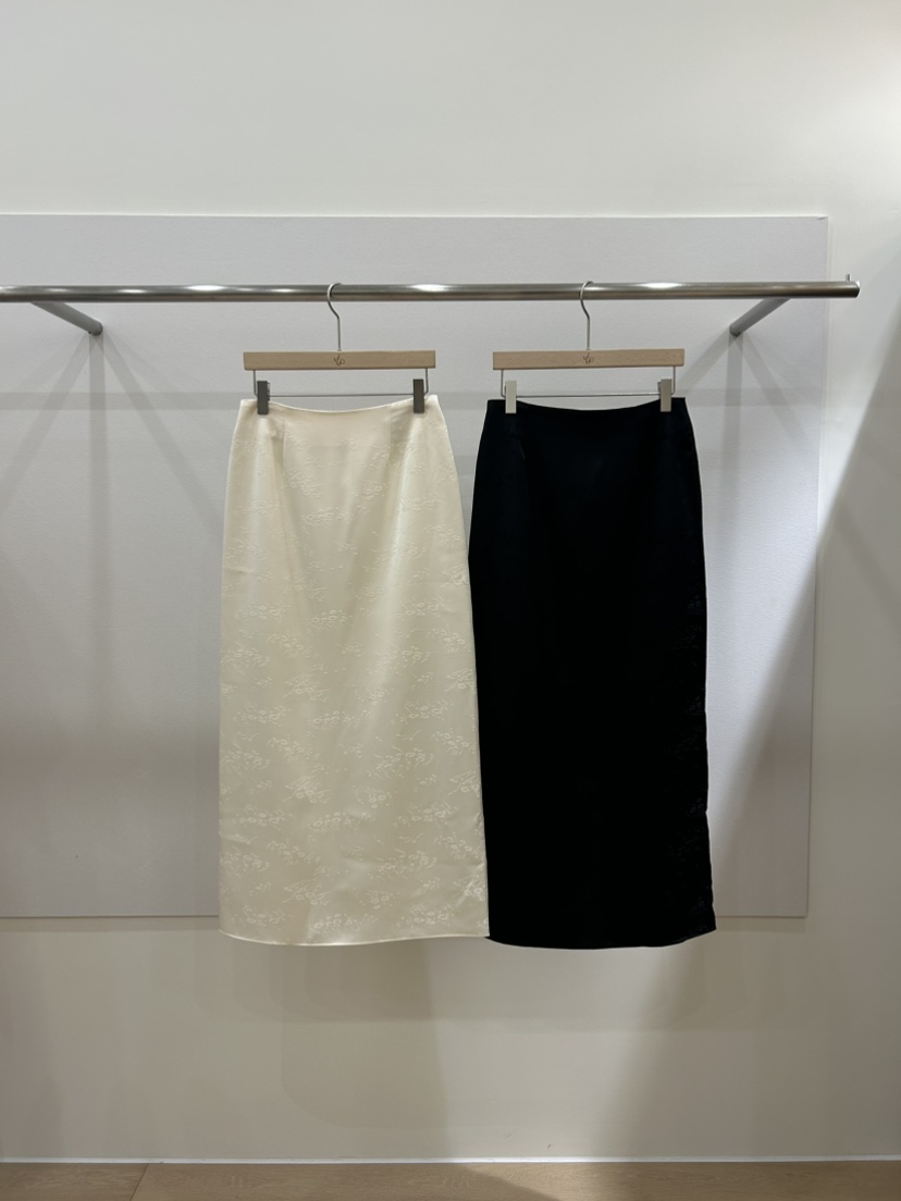 ME MO東大門實拍女裝新品人氣休閑26春夏推薦職業熱賣長裙ME MO長裙