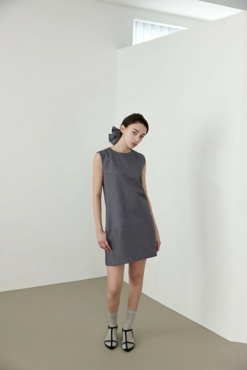 ME MO東大門直郵女裝新品推薦時尚人氣職業休閑26春夏連衣裙ME MO連衣裙