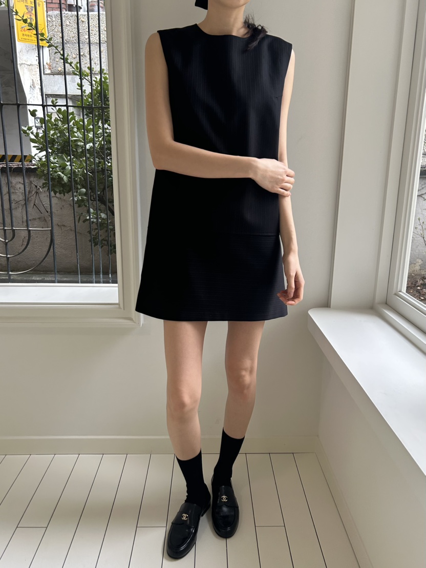 ME MO東大門直郵女裝新品推薦時尚人氣職業休閑26春夏連衣裙ME MO連衣裙