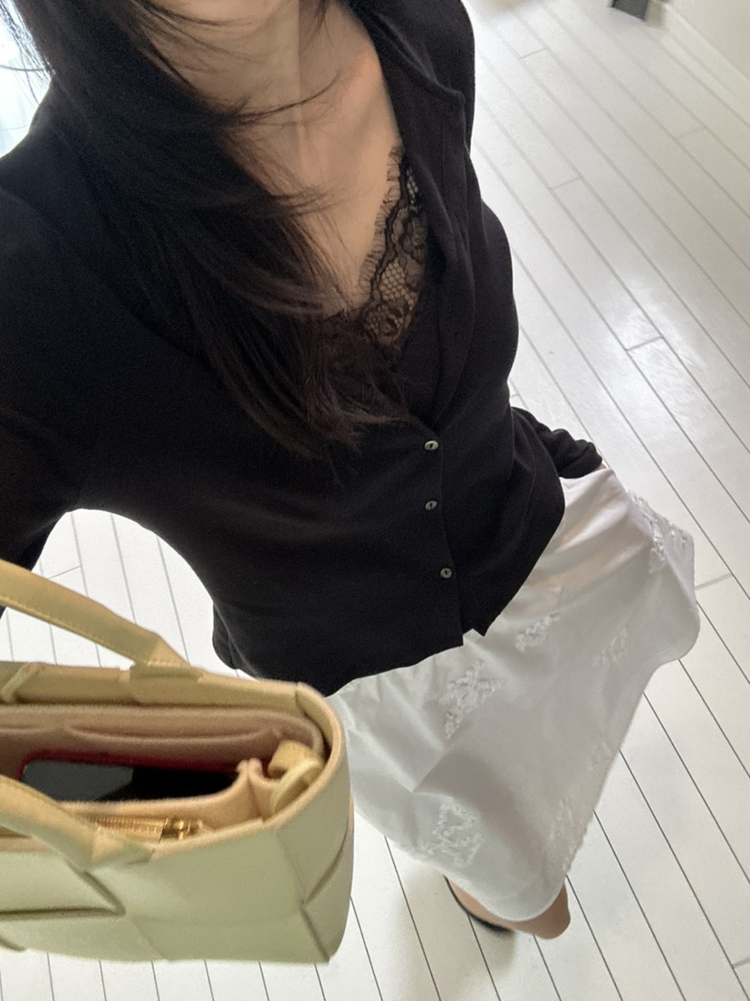 ME MO東大門實拍女士新款推薦人氣真品時尚針織衫蕾絲開衫ME MO針織衫