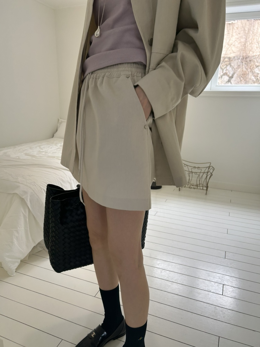 ME MO韓國代購女士新品熱賣職業人氣推薦真品時尚26春夏短裙ME MO短裙