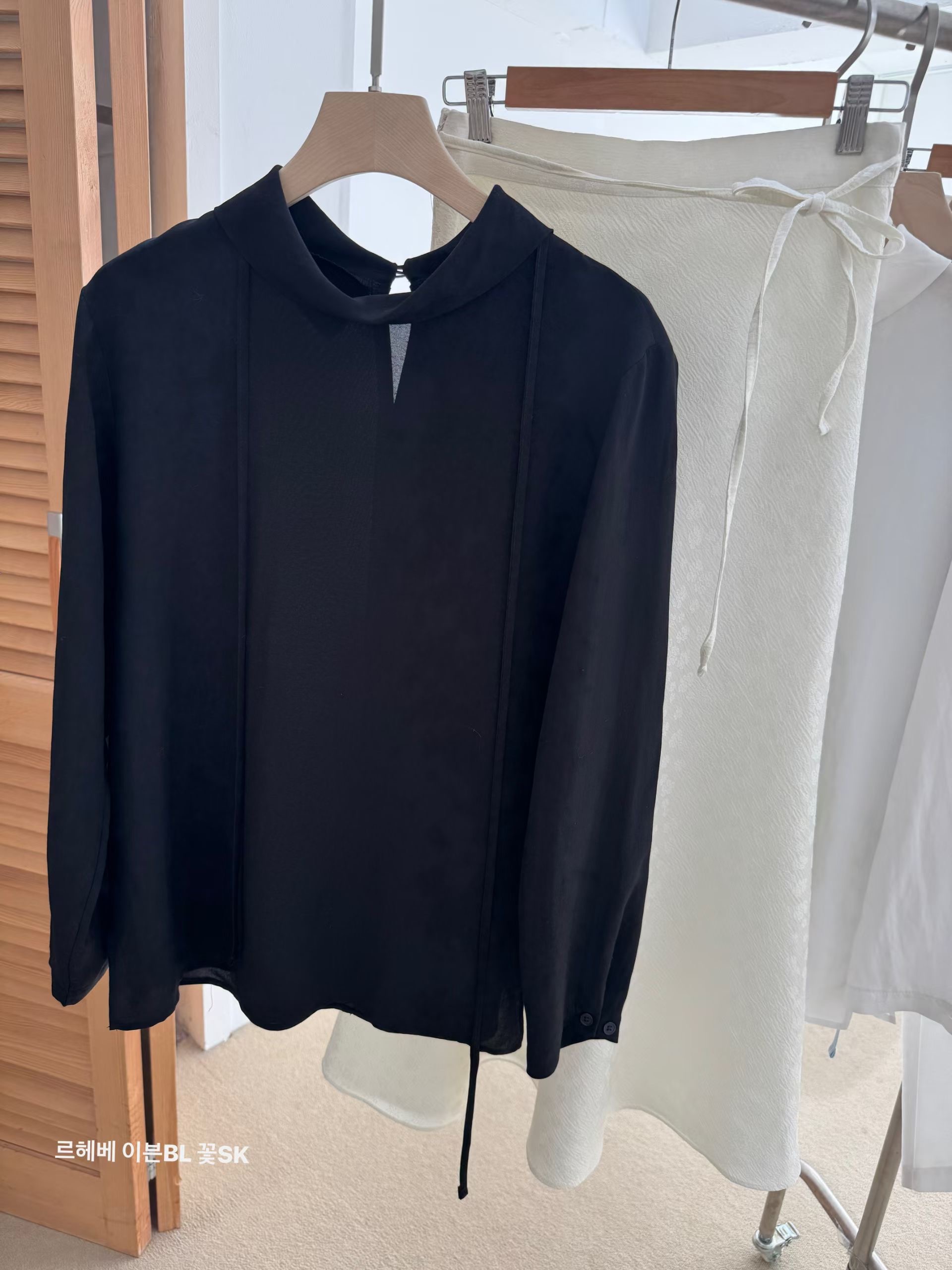 LEHEVE韓國直郵實拍女士新品時尚職業26春夏襯衫蕾絲衫含腰繩LEHEVE-MY YOUNG兩件起襯衫/蕾絲衫圖色2