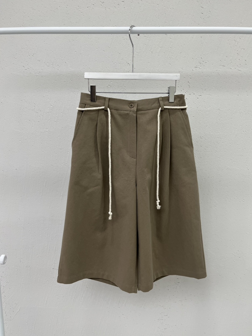 BEAMING SEOUL韓國代購女裝新品職業熱賣人氣短褲含腰繩BEAMING SEOUL短褲圖色1