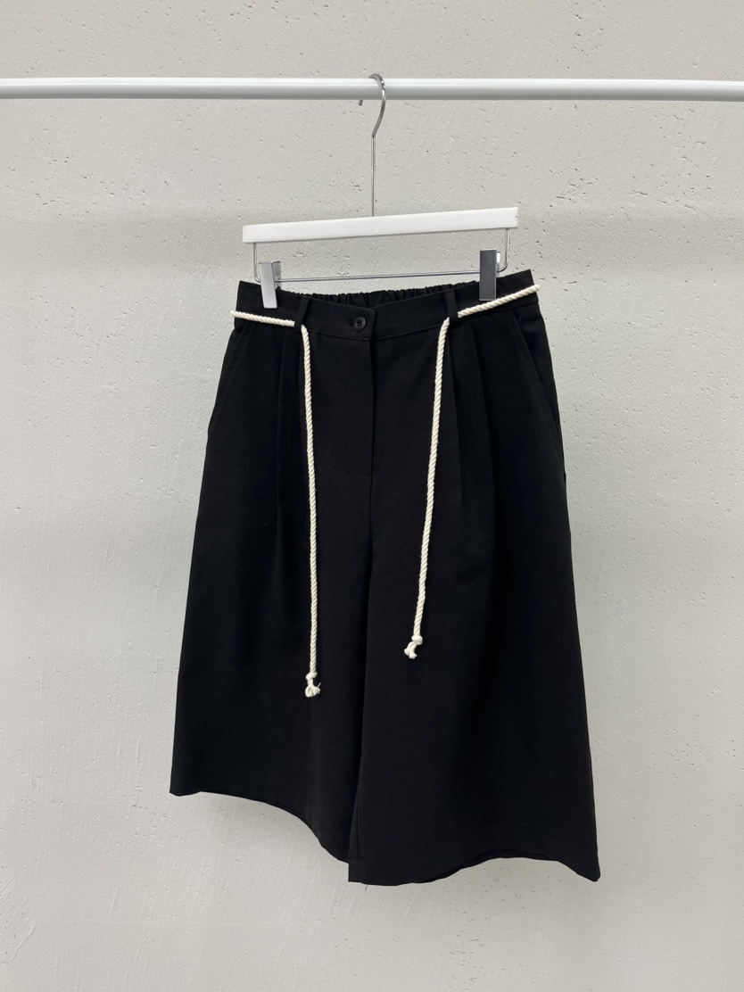 BEAMING SEOUL韓國代購女裝新品職業熱賣人氣短褲含腰繩BEAMING SEOUL短褲圖色2