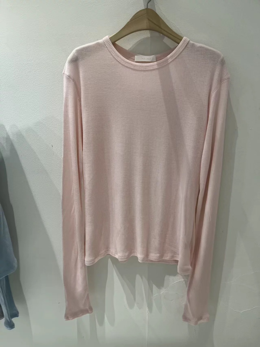 TALK TALK韓國直郵實拍女裝新品人氣時尚26春夏長袖T恤天絲TALK TALK長袖T恤圖色2