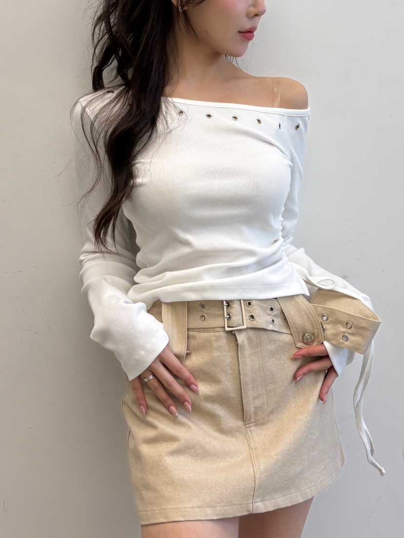 TOO HOT韓國直郵女裝新款職業人氣推薦時尚長袖T恤褶皺鏤空TOO HOT長袖T恤