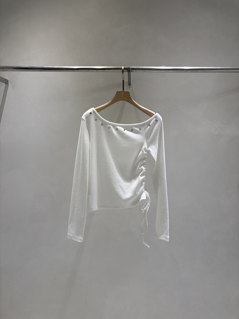 TOO HOT韓國直郵女裝新款職業人氣推薦時尚長袖T恤褶皺鏤空TOO HOT長袖T恤圖色1