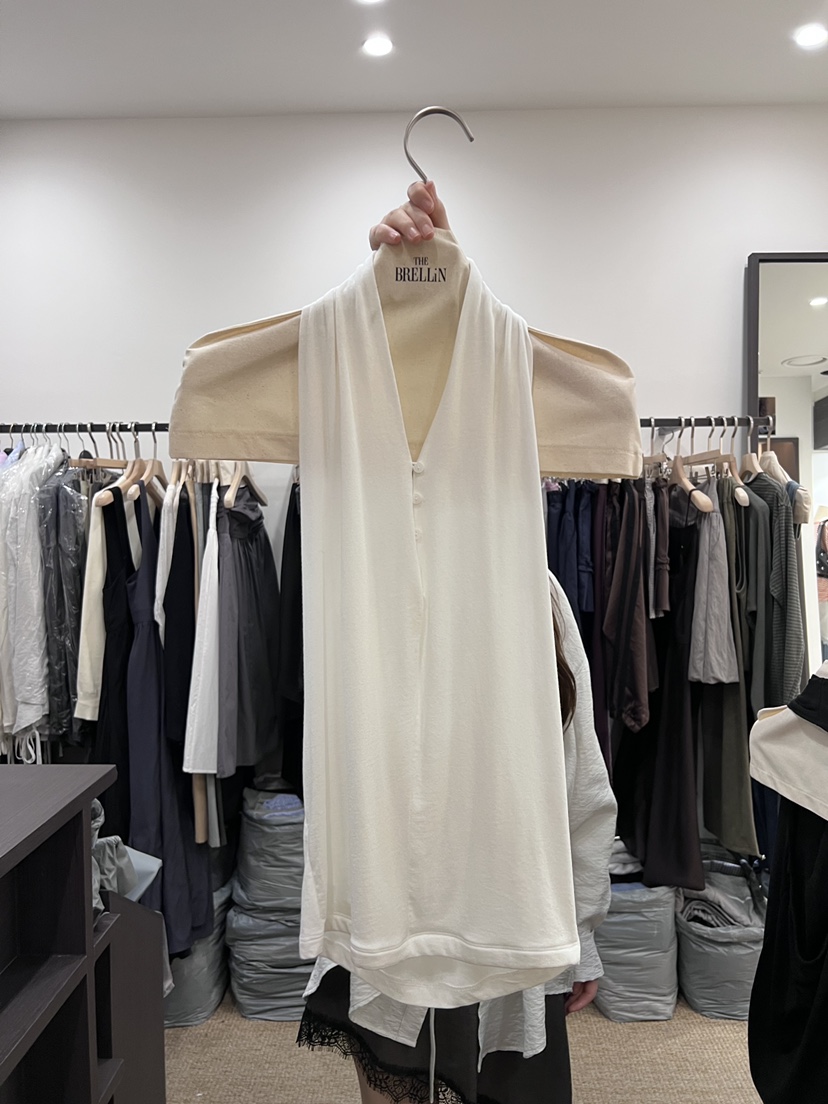 BRELLIN韓國直郵女裝新款休閑26春夏推薦吊帶背心紐扣背心BRELLIN吊帶/背心圖色1