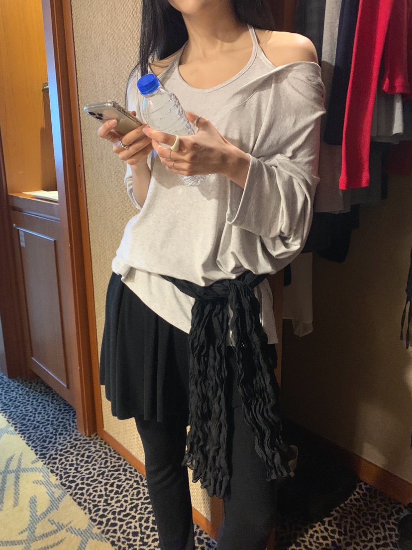 JKICHI韓國直郵實拍女裝新品職業人氣時尚休閑長袖T恤假兩件JKICHI長袖T恤