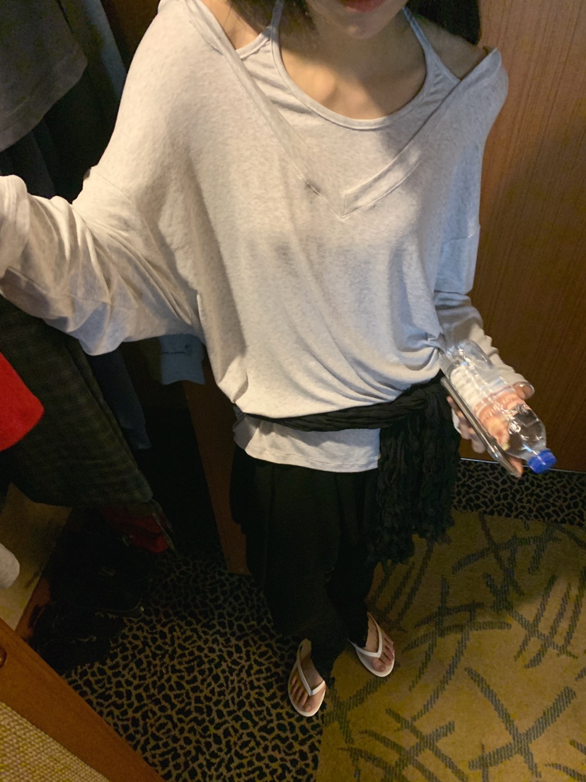 JKICHI韓國直郵實拍女裝新品職業人氣時尚休閑長袖T恤假兩件JKICHI長袖T恤圖色3灰白色