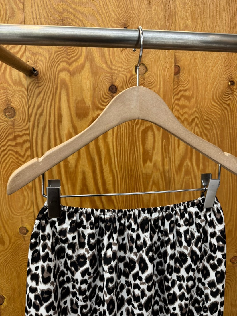 PROJECTVIEW韓國東大門直郵女裝新品推薦人氣26春夏職業長裙PROJECTVIEW長裙