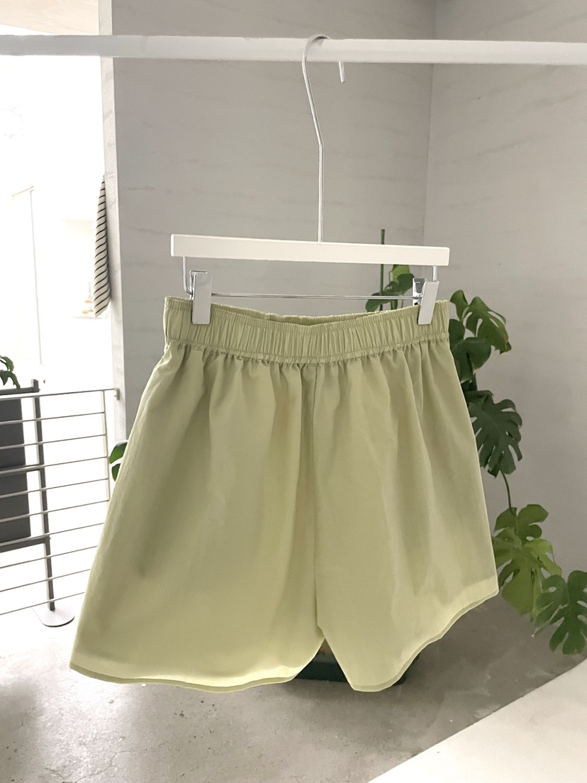 URBANE cloth韓國東大門代購女士新品人氣推薦職業熱賣短褲URBANE cloth短褲