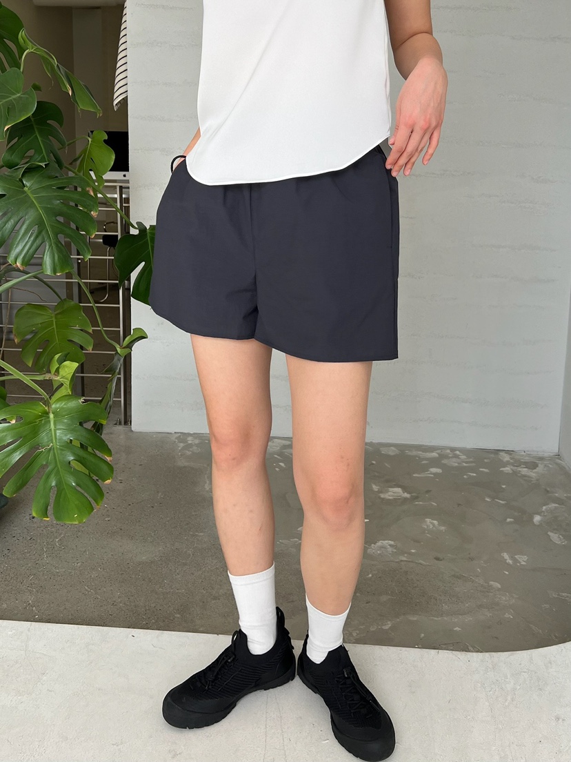 URBANE cloth韓國東大門代購女士新品人氣推薦職業熱賣短褲URBANE cloth短褲